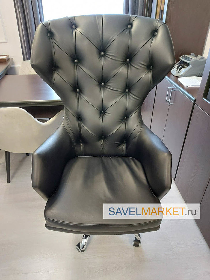 Ремонт большого кожаного кресла черного кресла, вызвать мастера в офис, оплата наличными, картой, по счету, SavelMarket.ru